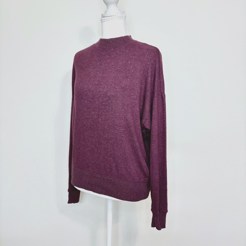 American Eagle Soft & Sexy Plush Burgundy Maroon Crew Neck Sweater Womens Small